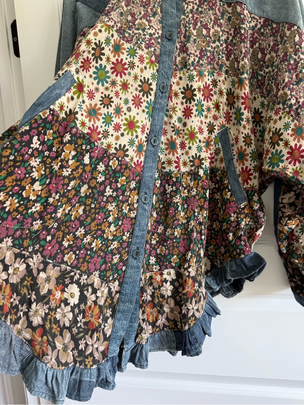 Young Threads Patchwork Boho Top NWT - Picture 3 of 12